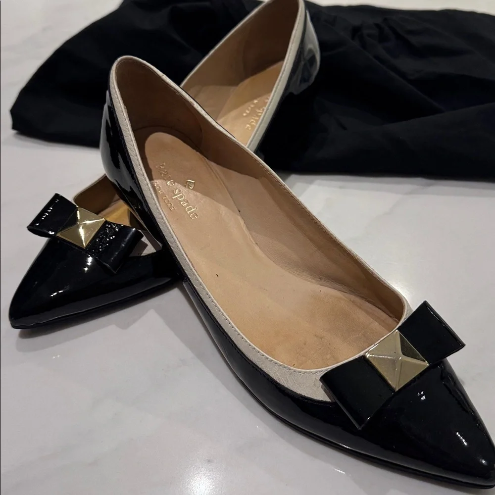 kate spade Black Patent Pointed Toe Bow Flats with Gold Accent - Picture 2 of 12